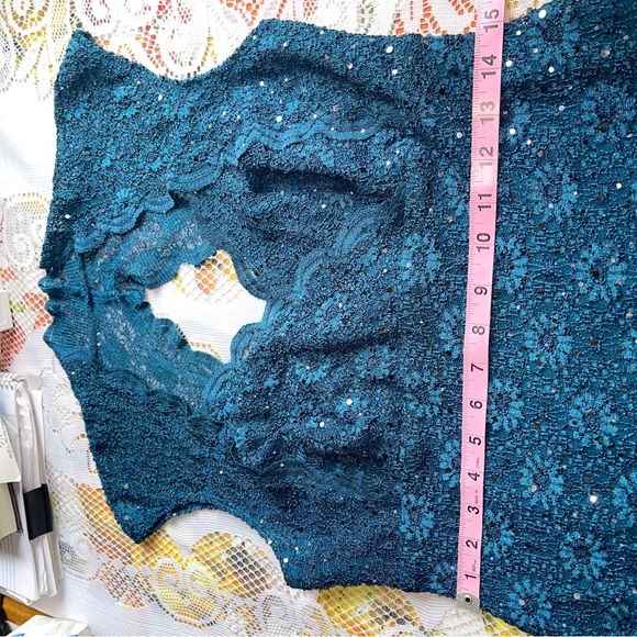 Connected Apparel teal lace and sequin sleeveless fitted evening cocktail dress - Picture 12 of 16